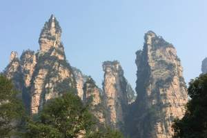 淄博去张家界袁家界天门山玻璃栈道凤凰古城双飞6日游淄博旅行社